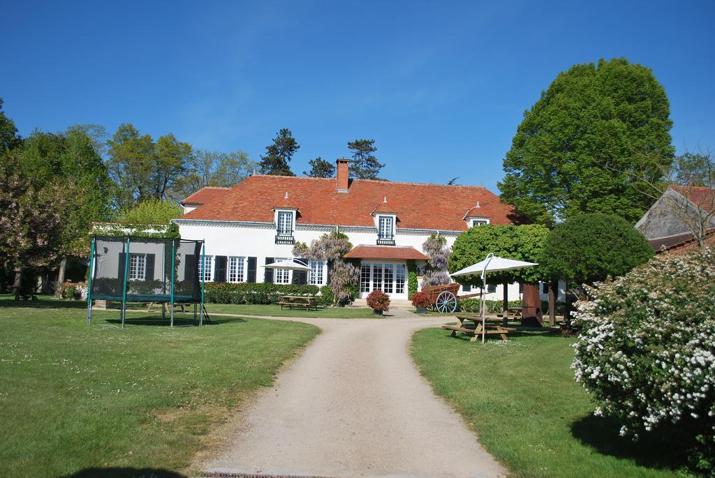 Domaine Les Gandins Bed and Breakfast Saint-Germain-de-Salles Zewnętrze zdjęcie