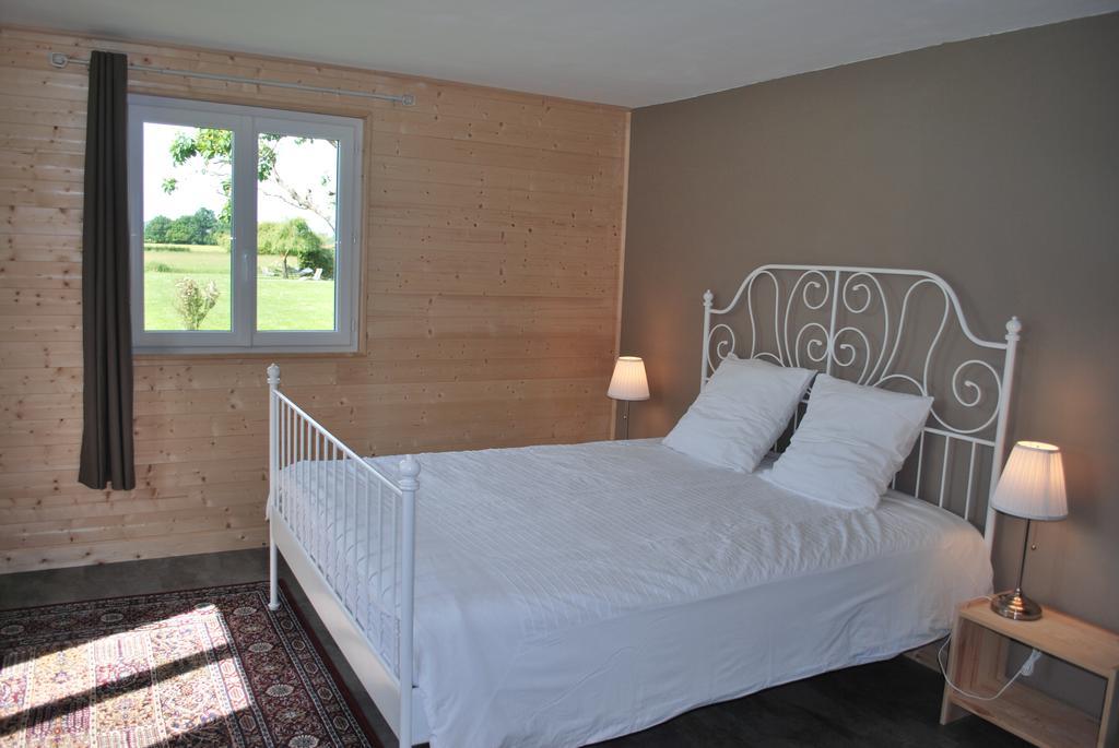Domaine Les Gandins Bed and Breakfast Saint-Germain-de-Salles Zewnętrze zdjęcie